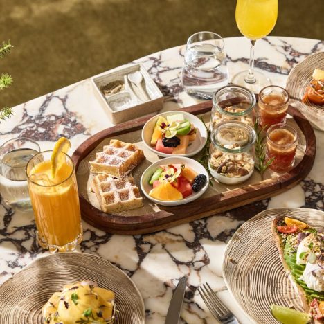 Sequoia-Lodge-Adelaide-Hills-Adults-Retreat-dining-at-mount-lofty-estate-8